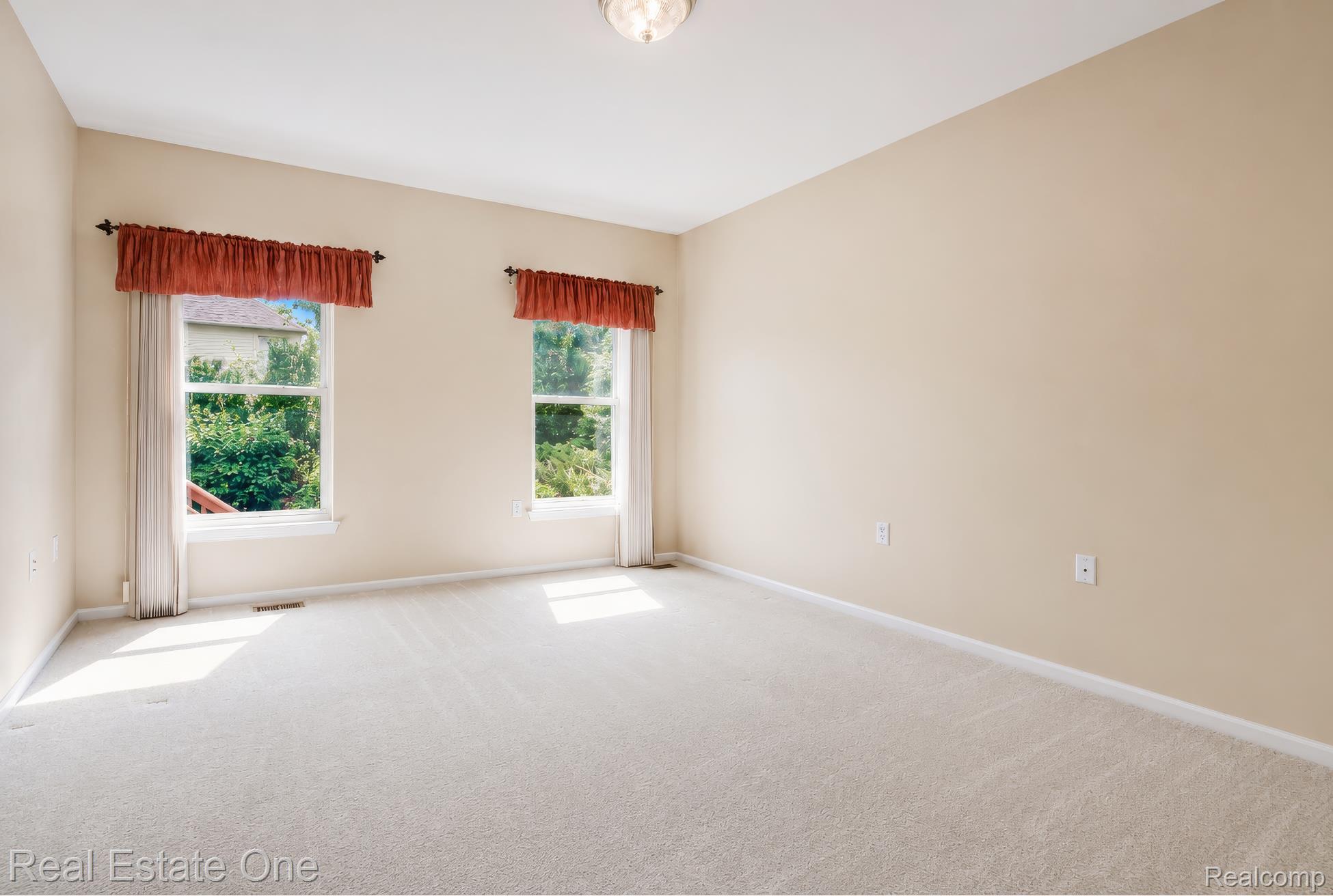 3622 Camden Court