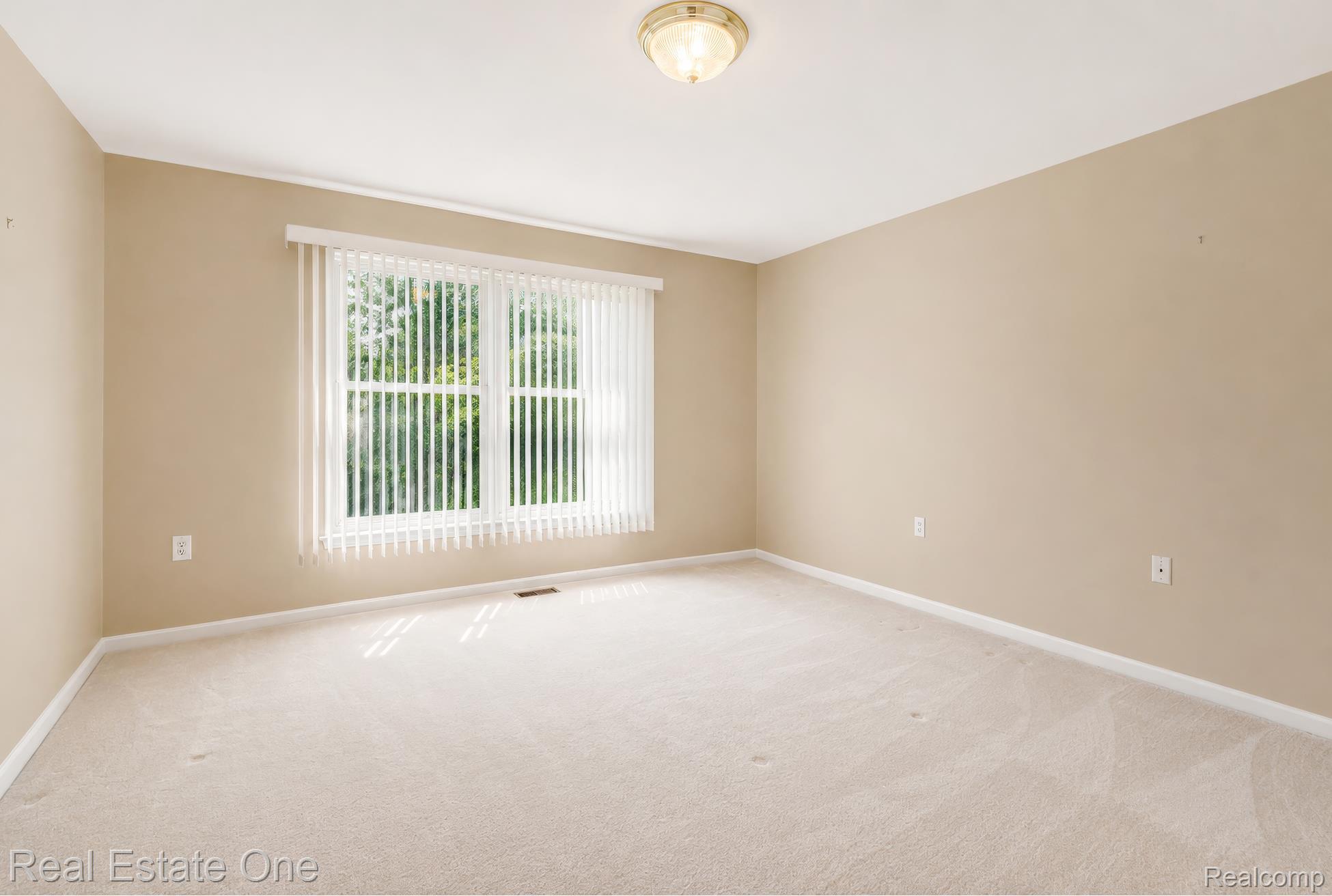 3622 Camden Court
