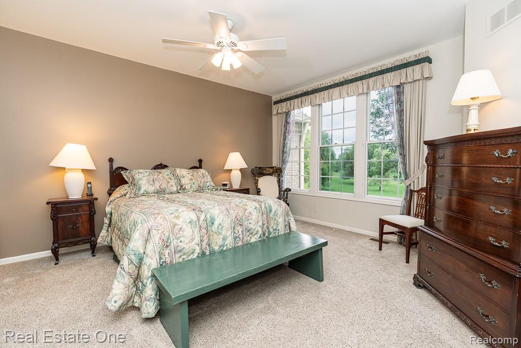 1904 Dunham Drive Unit: 12