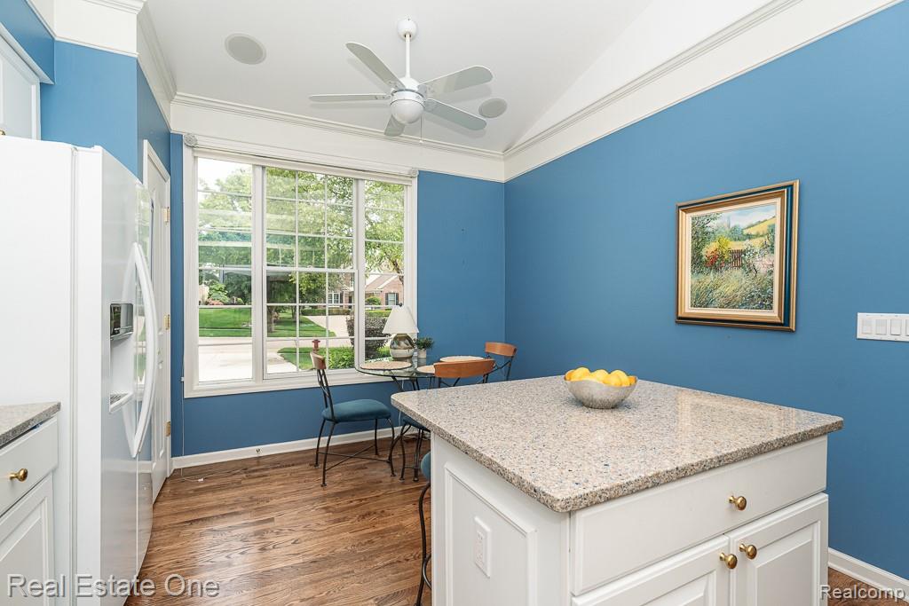 1904 Dunham Drive Unit: 12