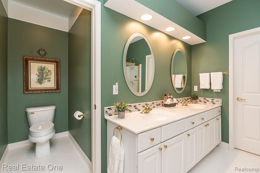 1904 Dunham Drive Unit: 12