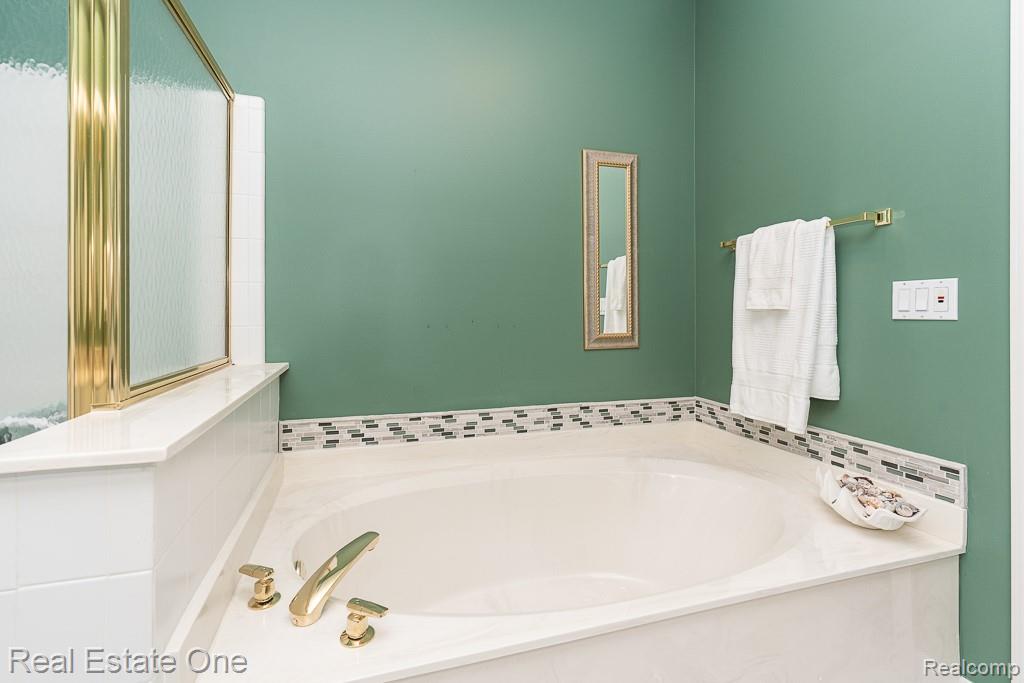 1904 Dunham Drive Unit: 12