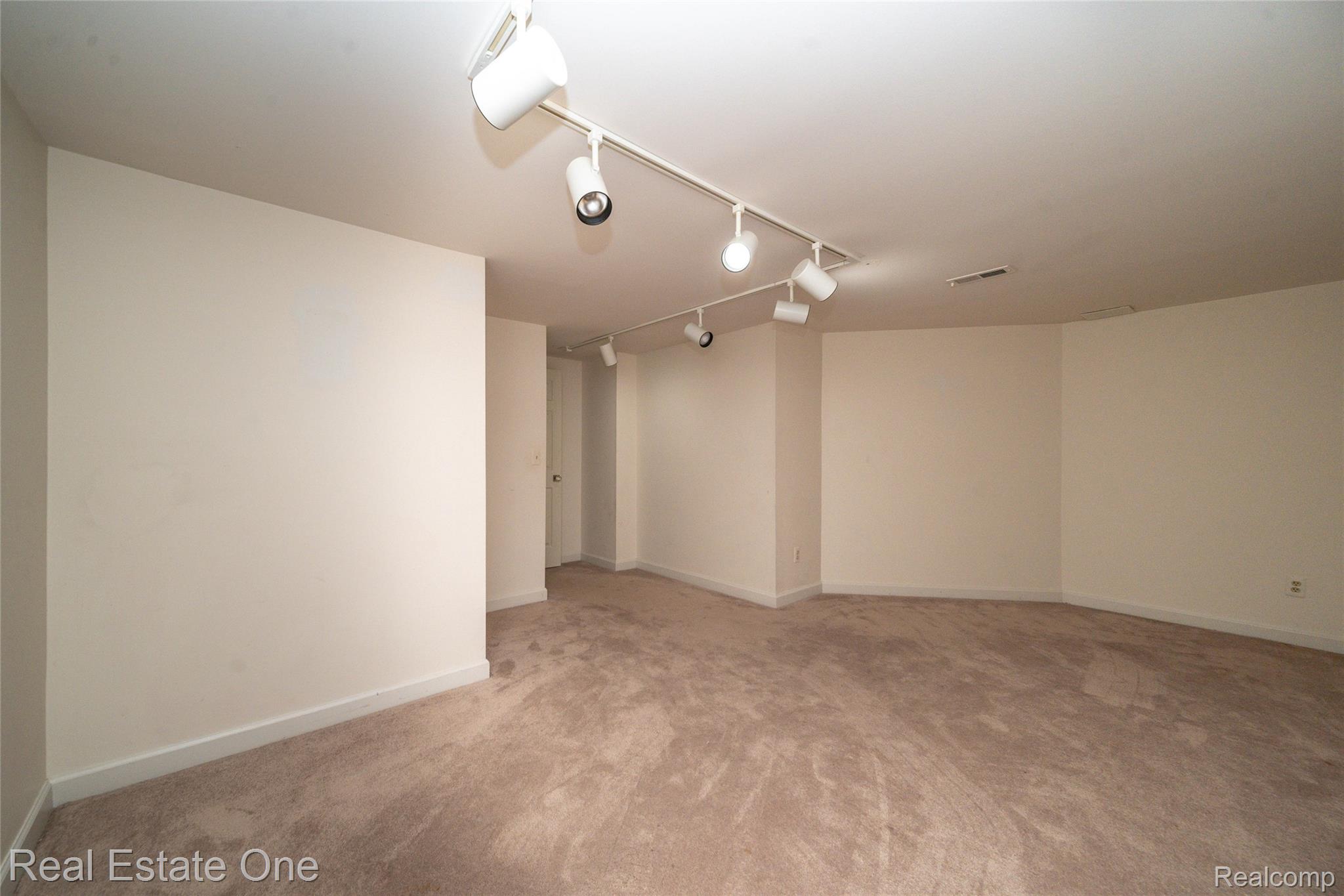 37412 Legends Trail Drive