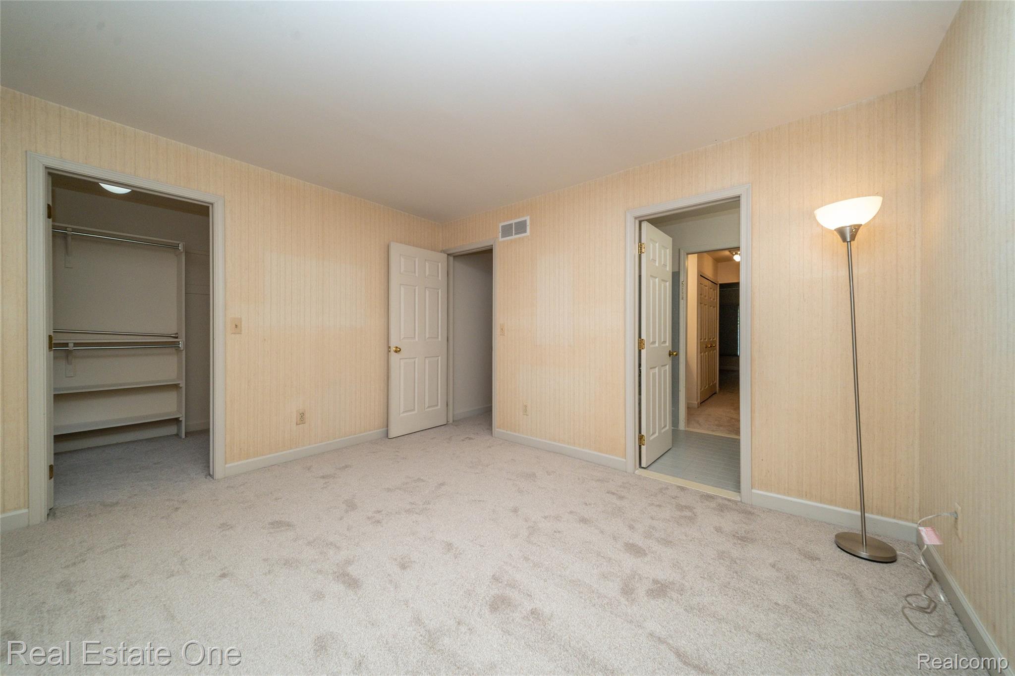 37412 Legends Trail Drive