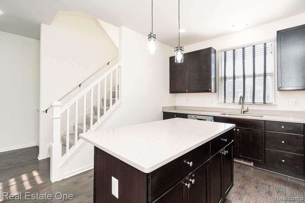 4637 BRADLEY Circle