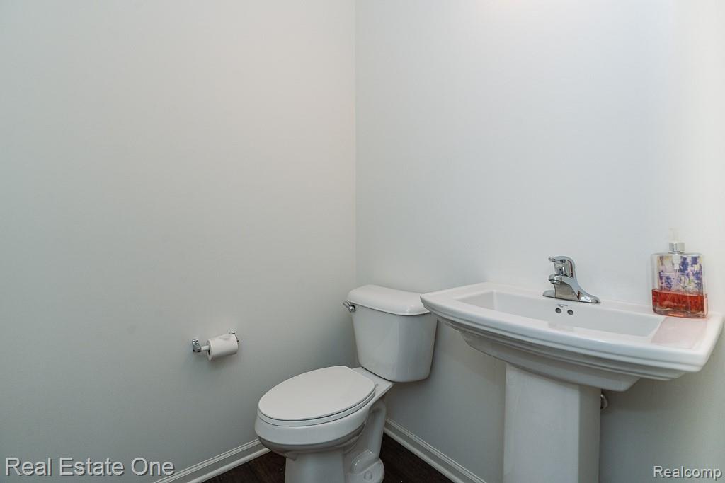 4637 BRADLEY Circle