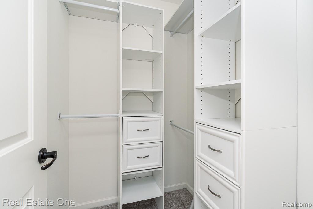 4637 BRADLEY Circle
