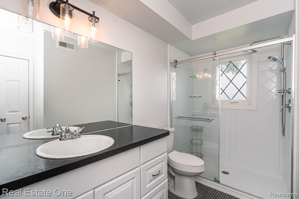 54795 Shelby Road Unit: 87