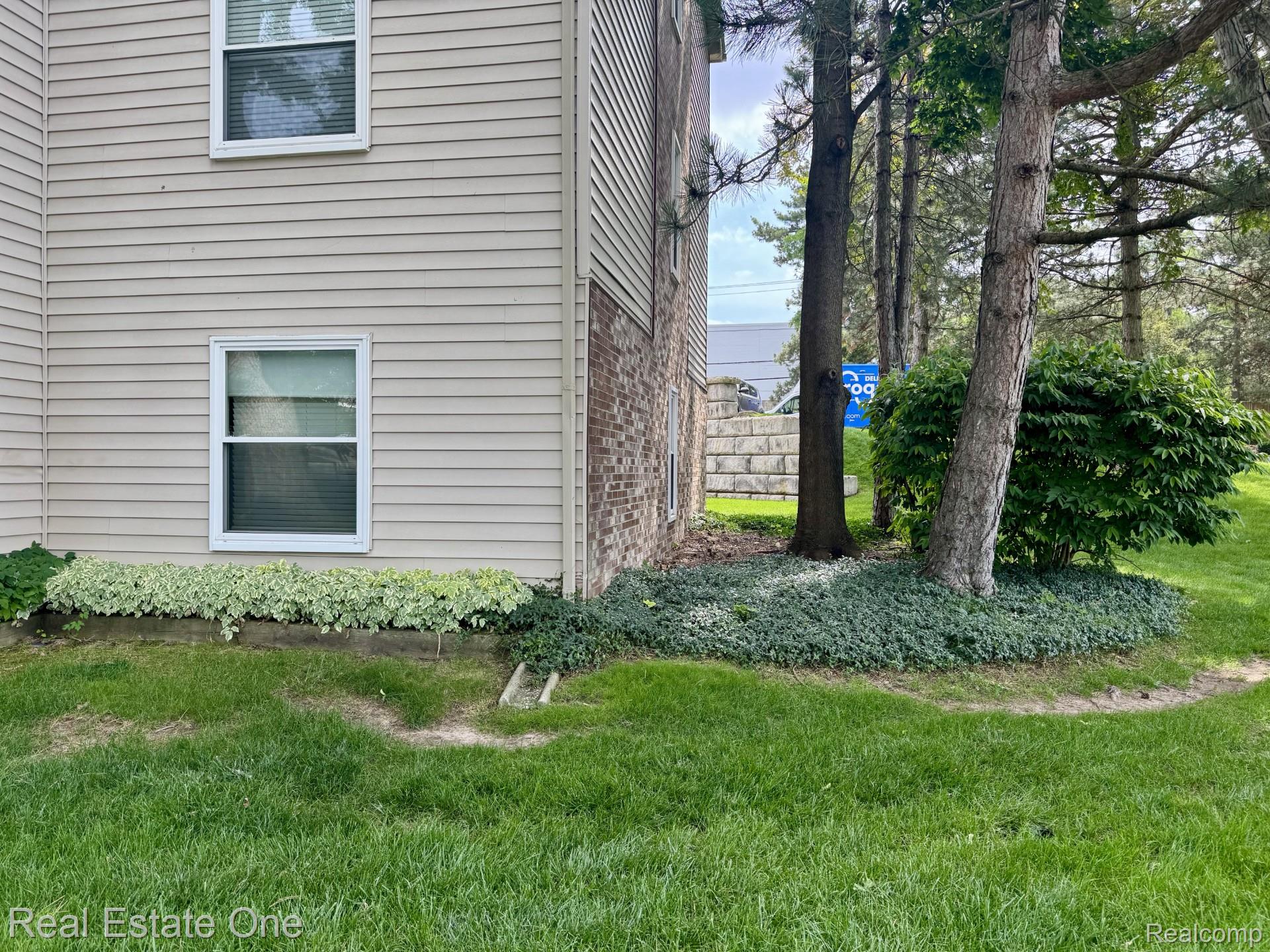 5096 Harbor Oak Drive Unit: 31