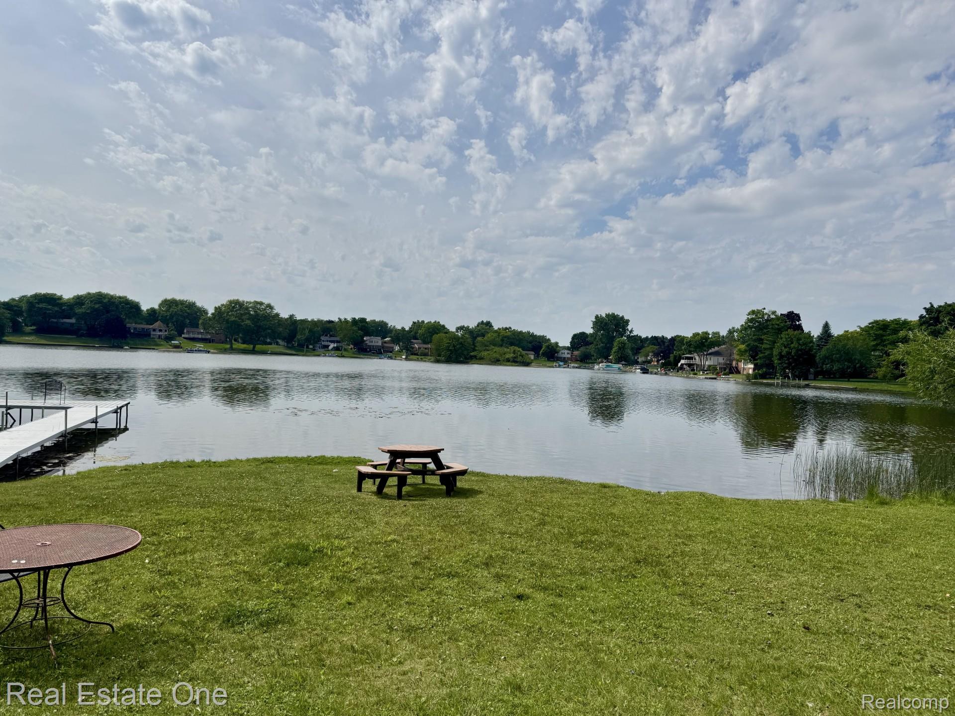 5096 Harbor Oak Drive Unit: 31