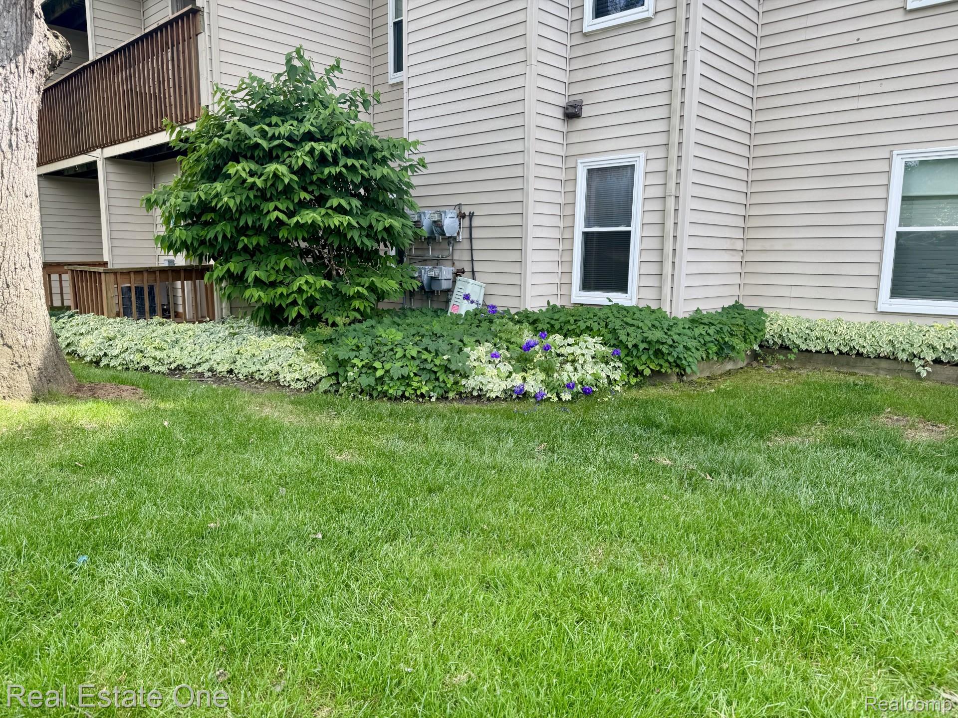 5096 Harbor Oak Drive Unit: 31
