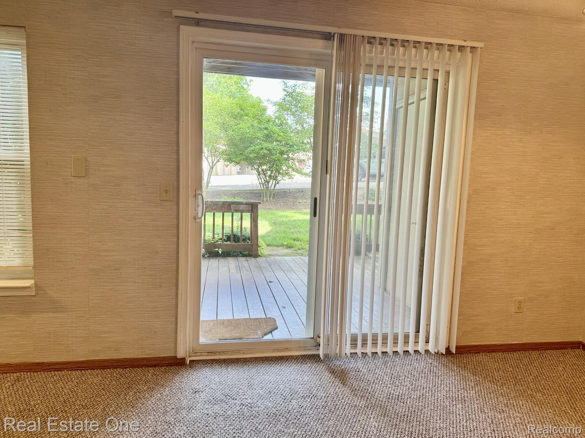 5096 Harbor Oak Drive Unit: 31