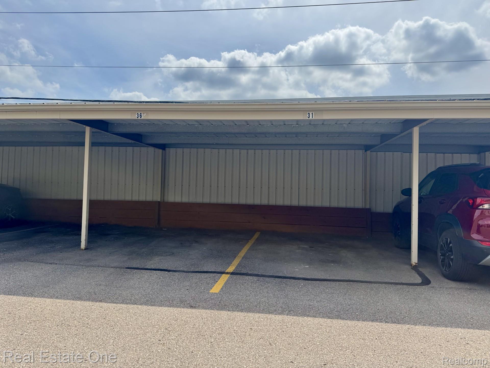 5096 Harbor Oak Drive Unit: 31