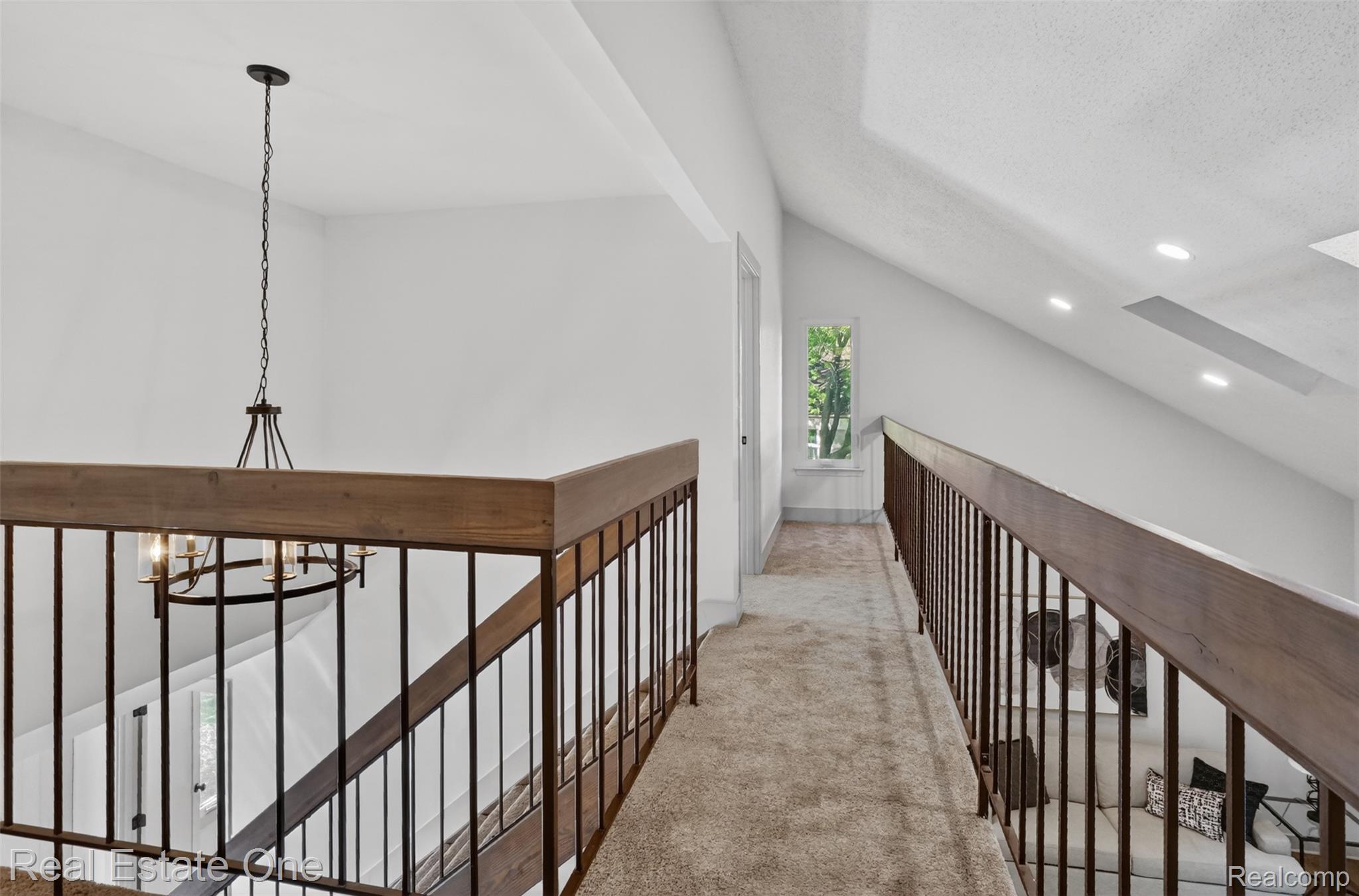 2141 Hickory Leaf Court N