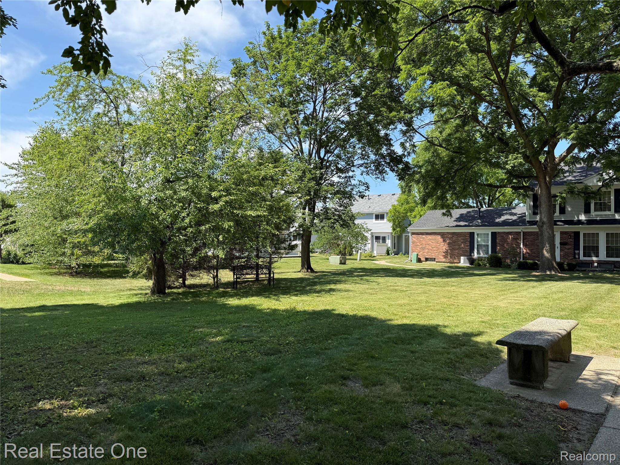 2768 Glenbridge Court