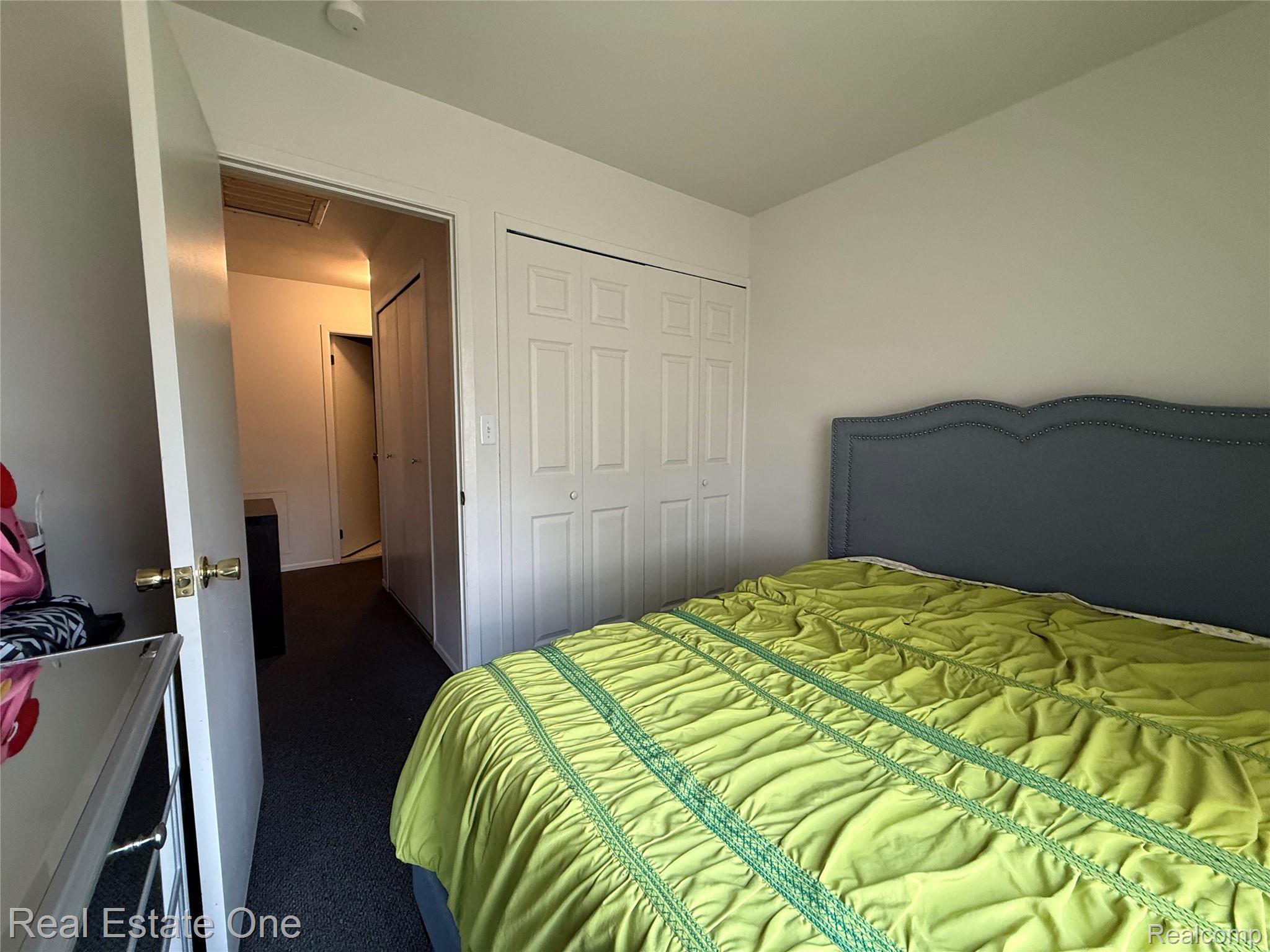 2768 Glenbridge Court