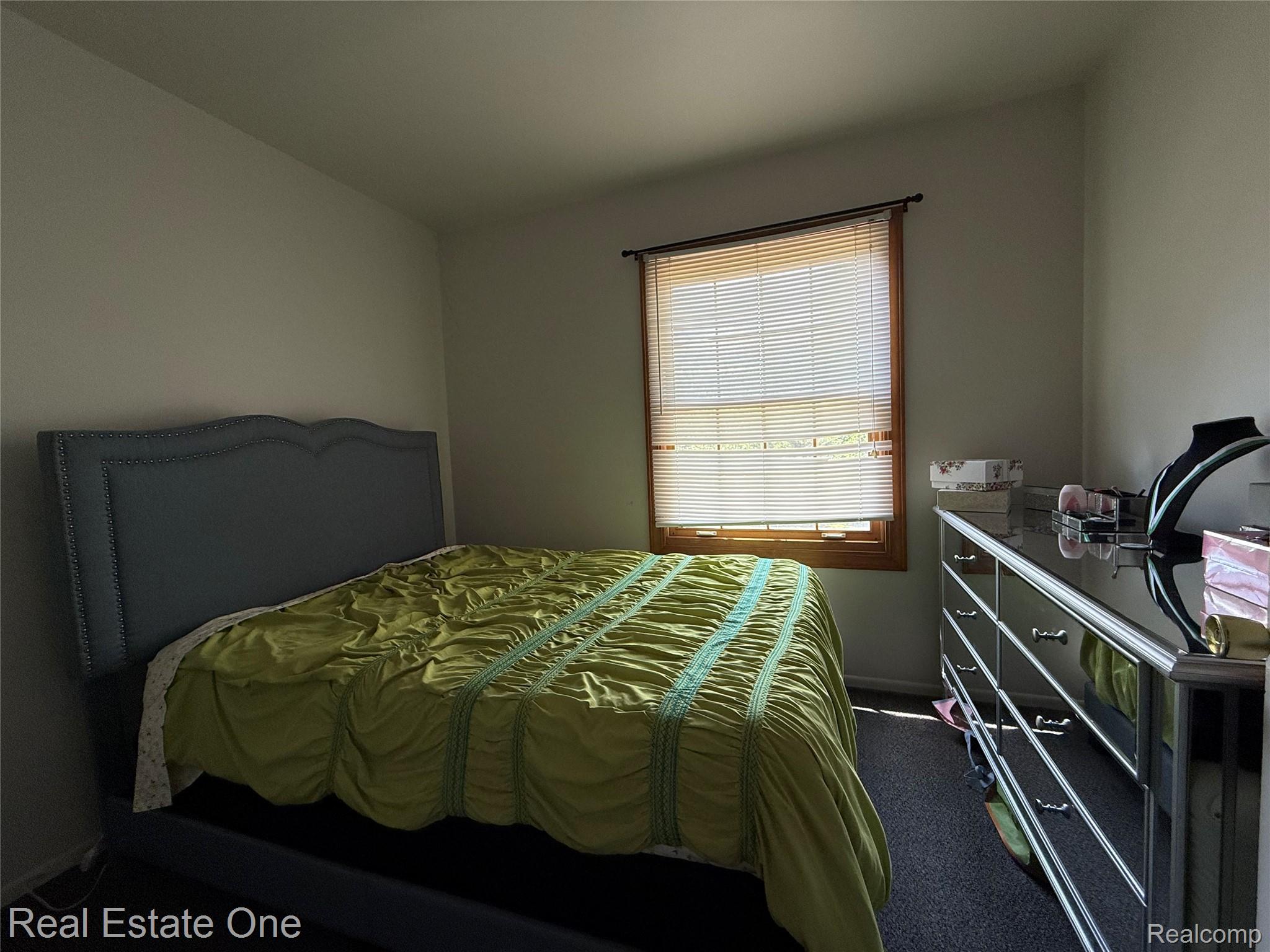 2768 Glenbridge Court