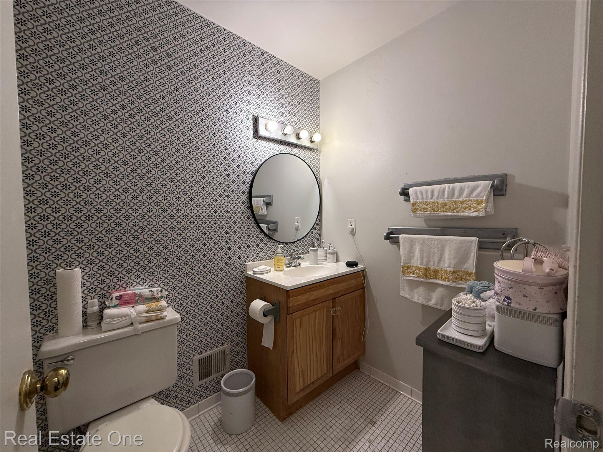 2768 Glenbridge Court