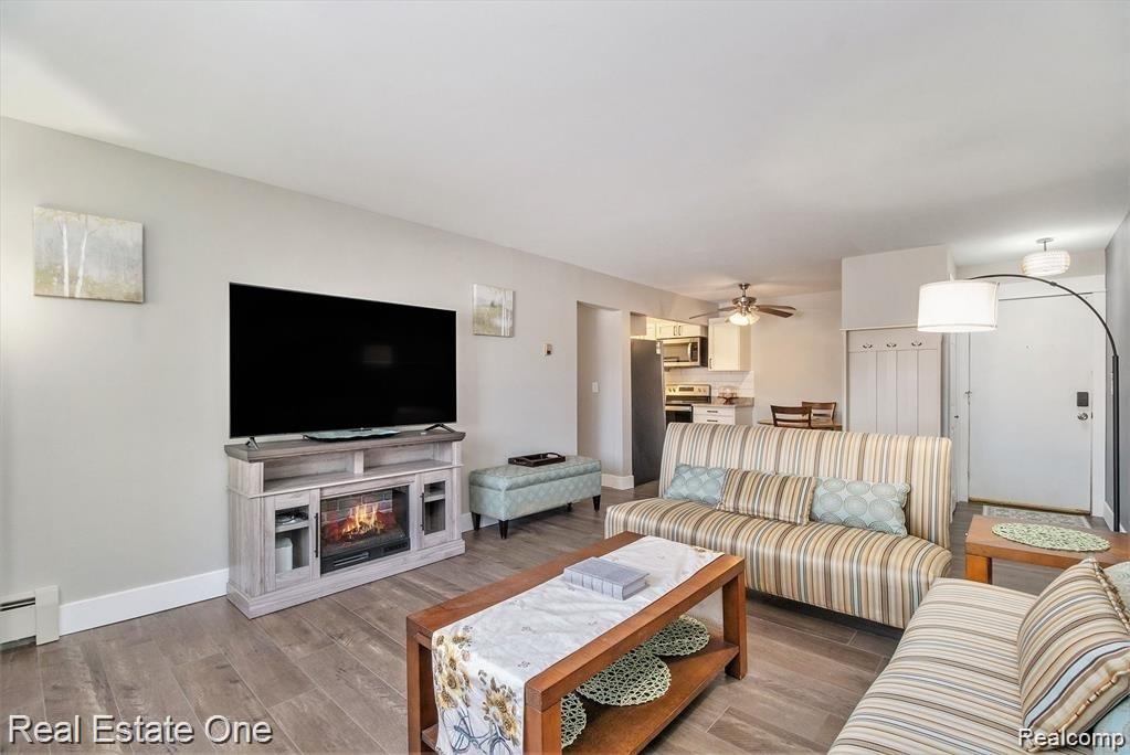 803 Plate Street Unit: 104