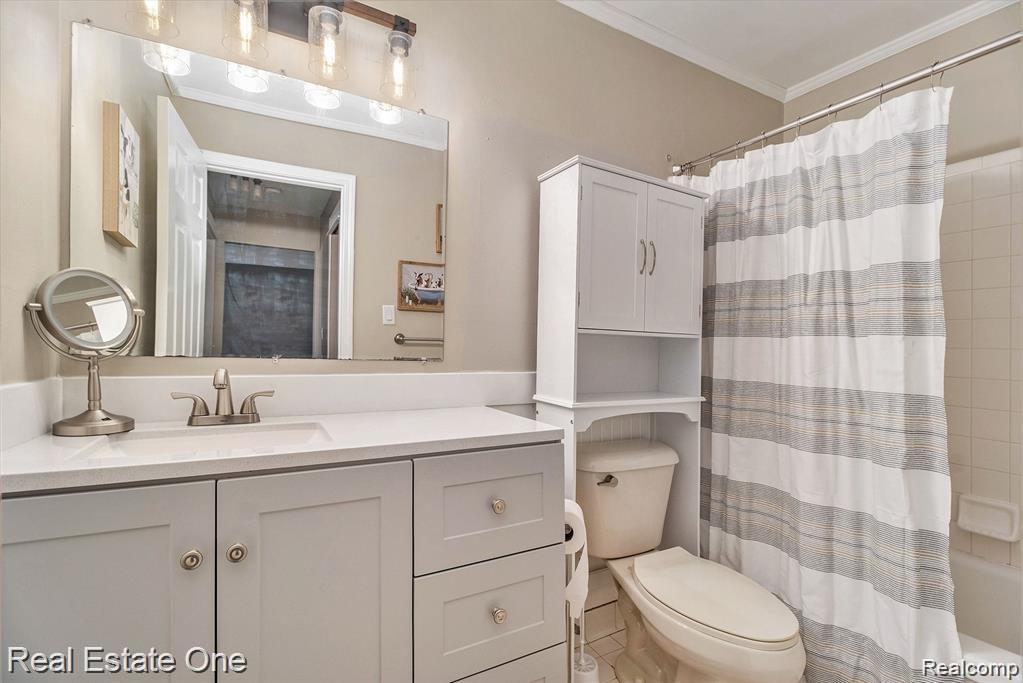 803 Plate Street Unit: 104
