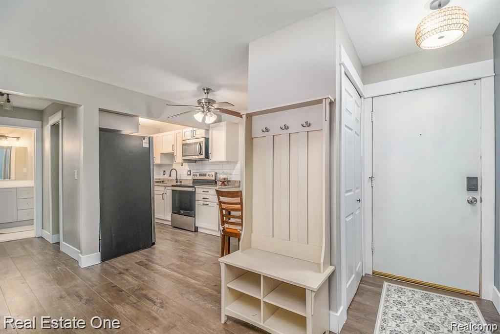 803 Plate Street Unit: 104