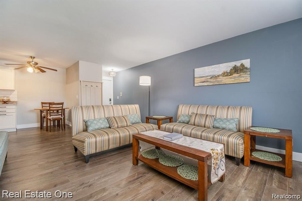803 Plate Street Unit: 104