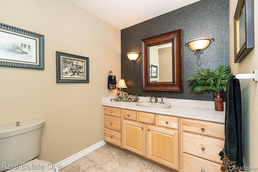2691 Fox Cove