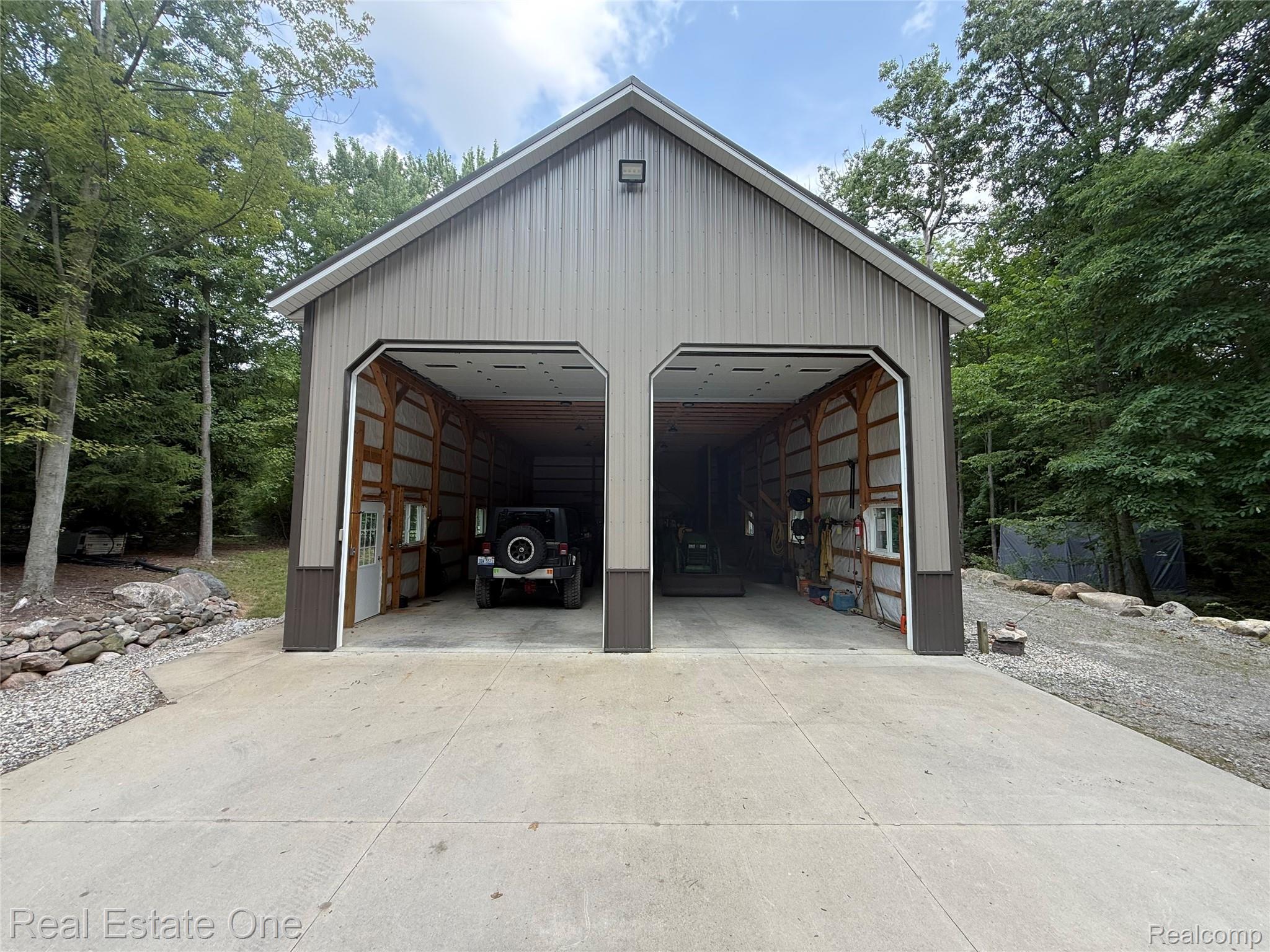 2691 Fox Cove