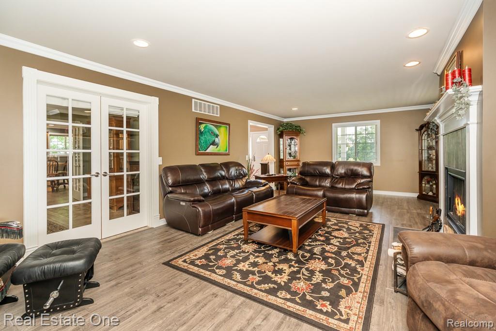 2691 Fox Cove