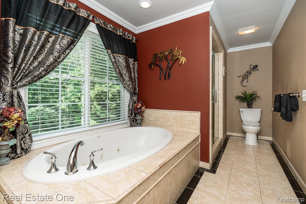 2691 Fox Cove