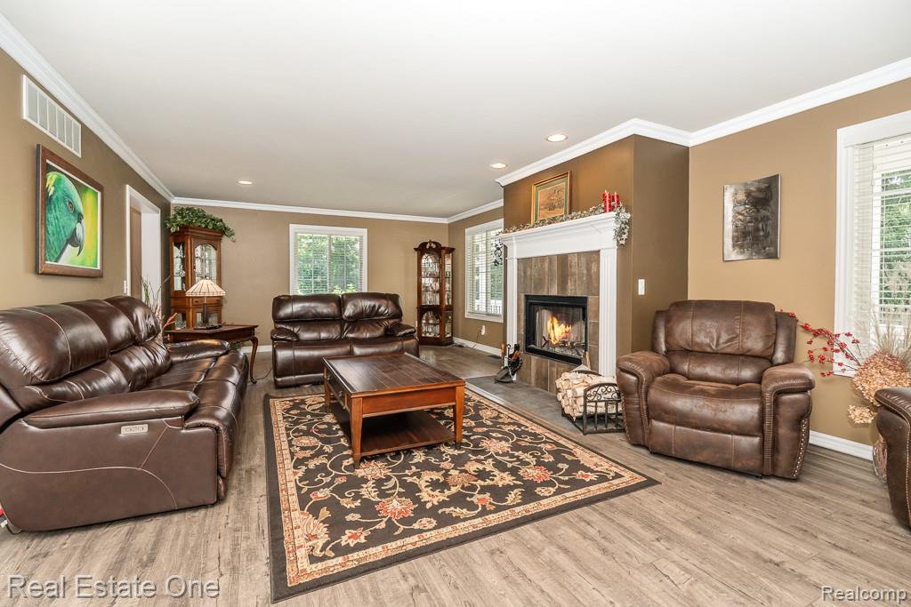 2691 Fox Cove