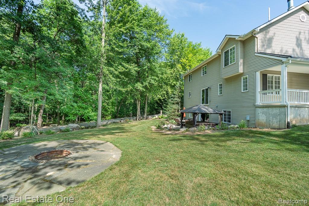 2691 Fox Cove