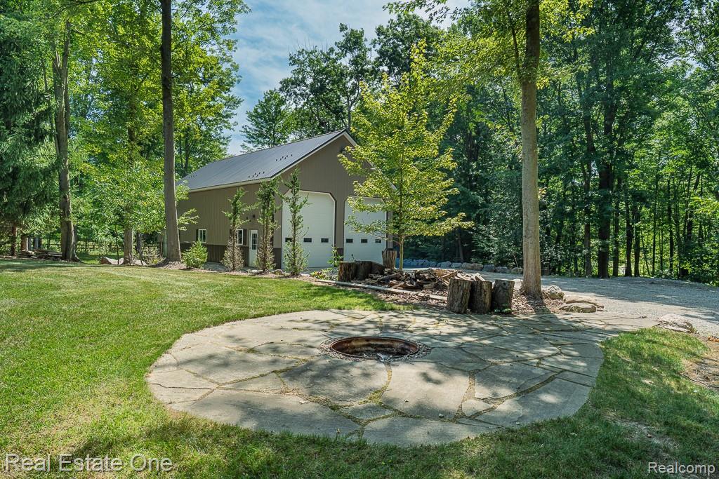 2691 Fox Cove