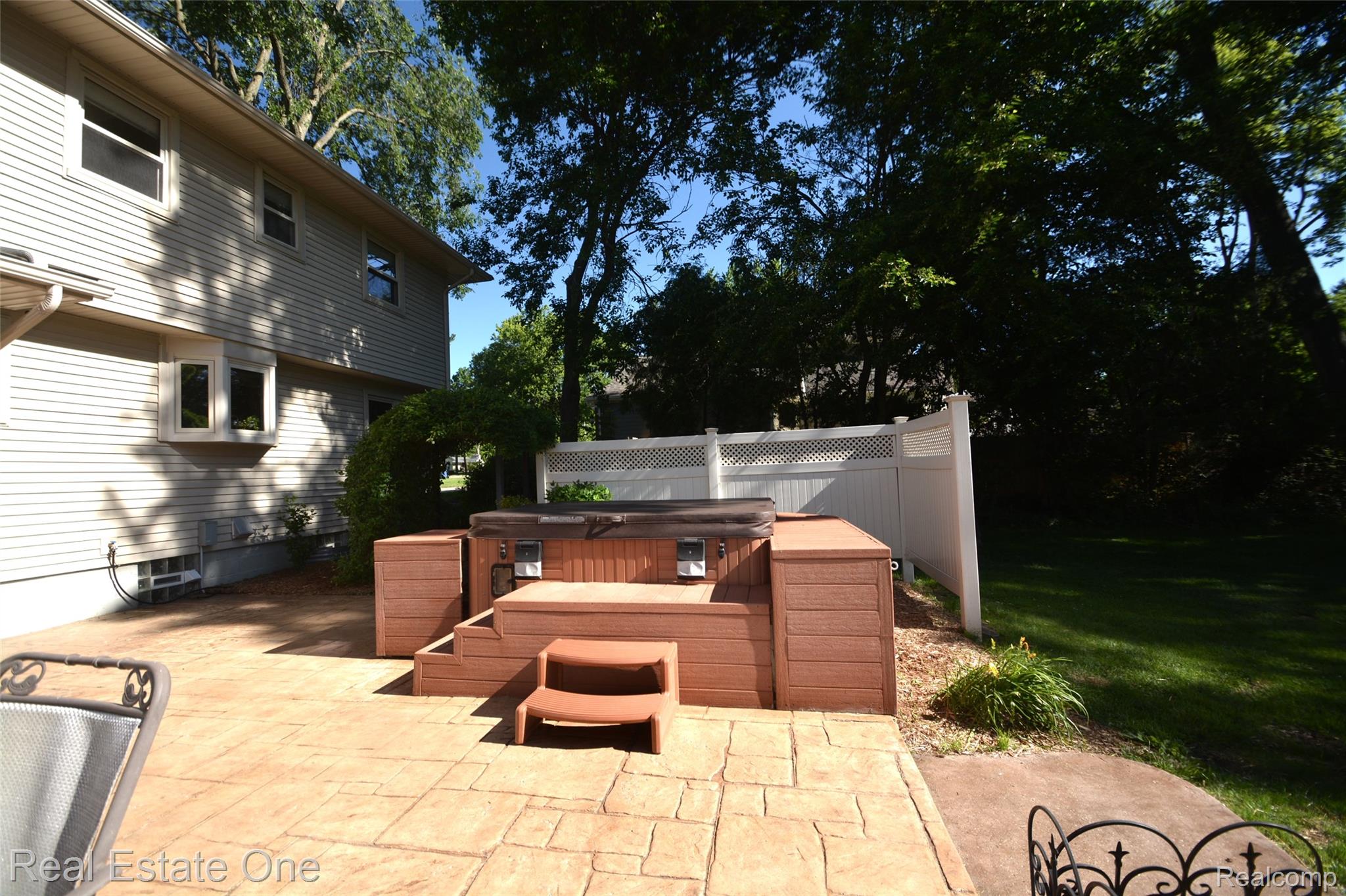 615 Willard Avenue