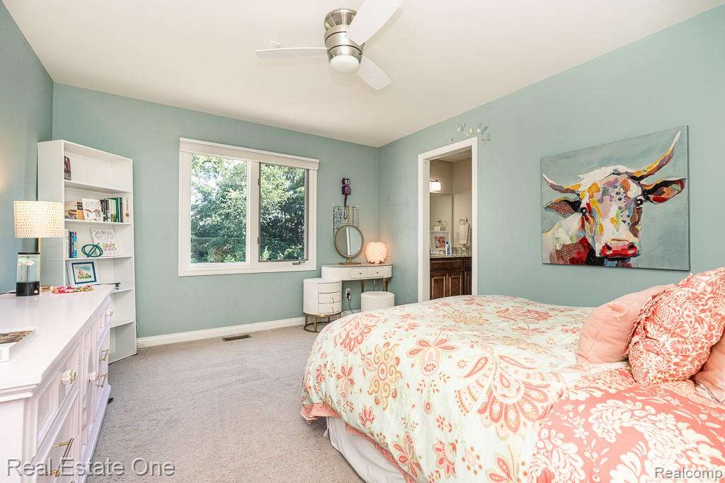 1067 Newgate Court