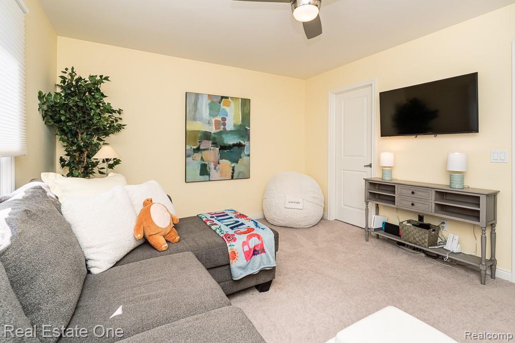 1067 Newgate Court