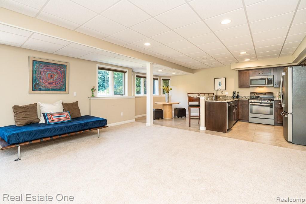 1067 Newgate Court