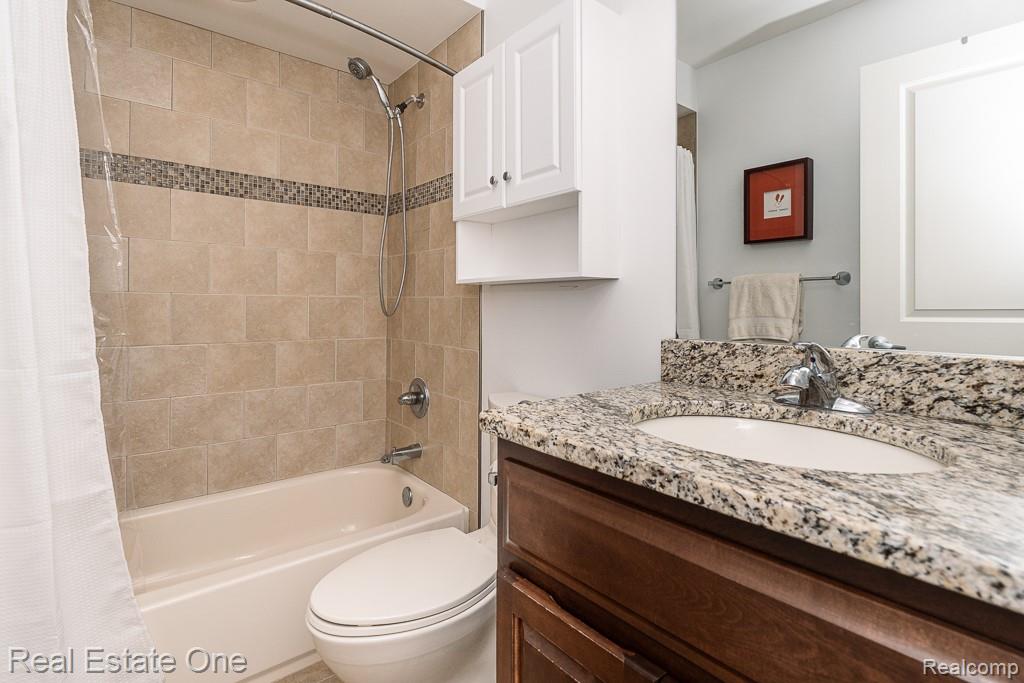 1067 Newgate Court