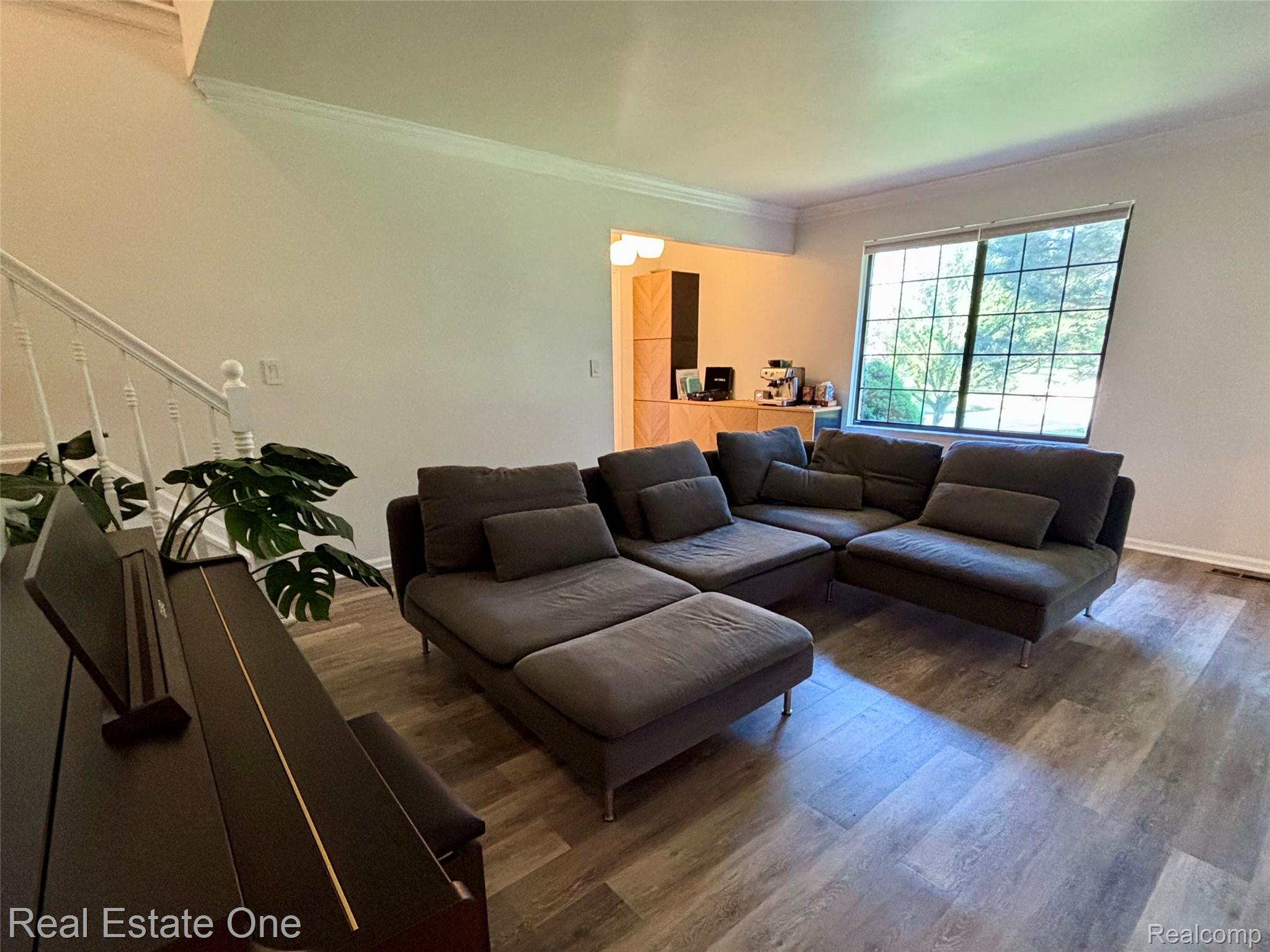 66 Meadow Wood Drive