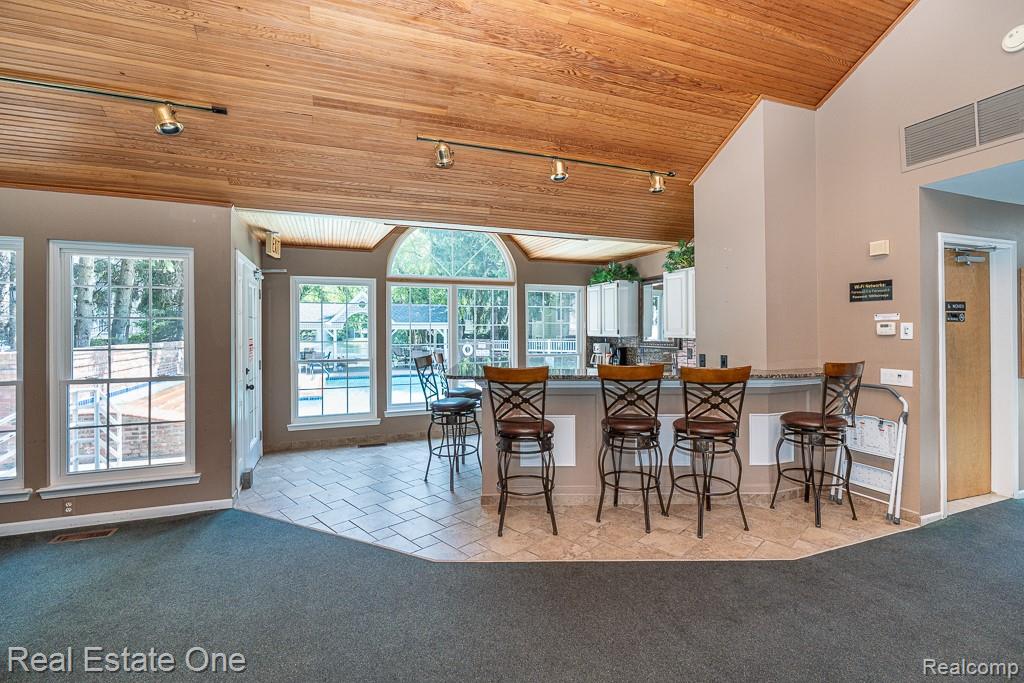 5936 Creekside Drive Unit: 87