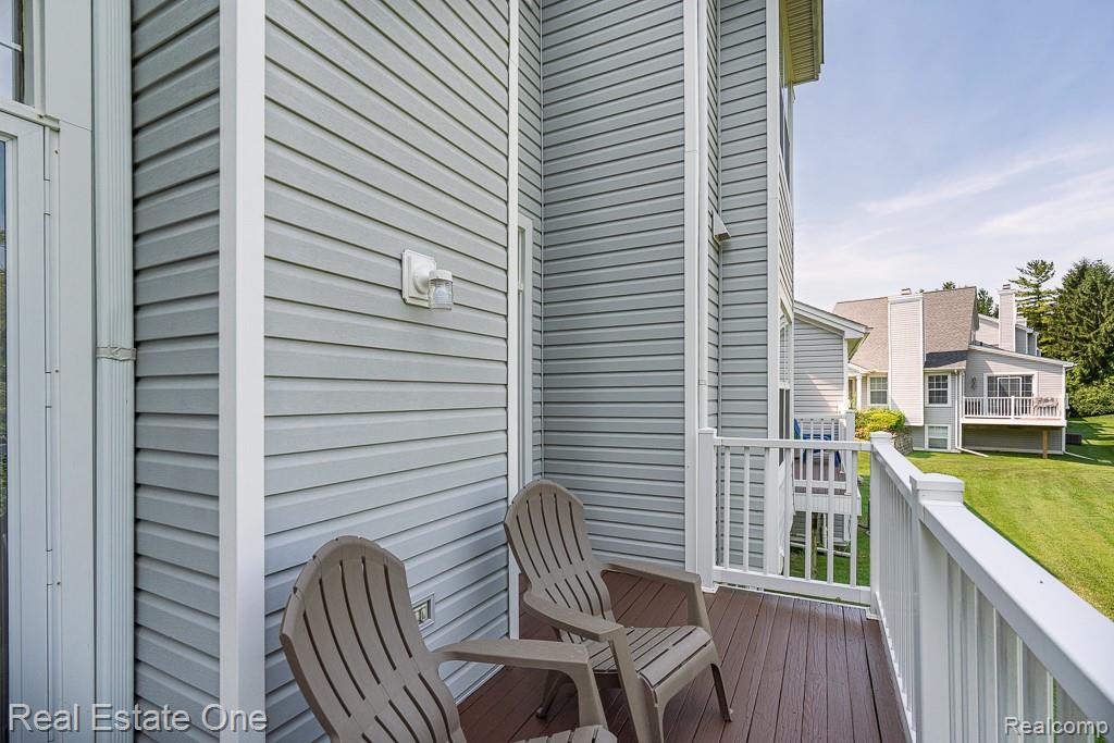 5936 Creekside Drive Unit: 87