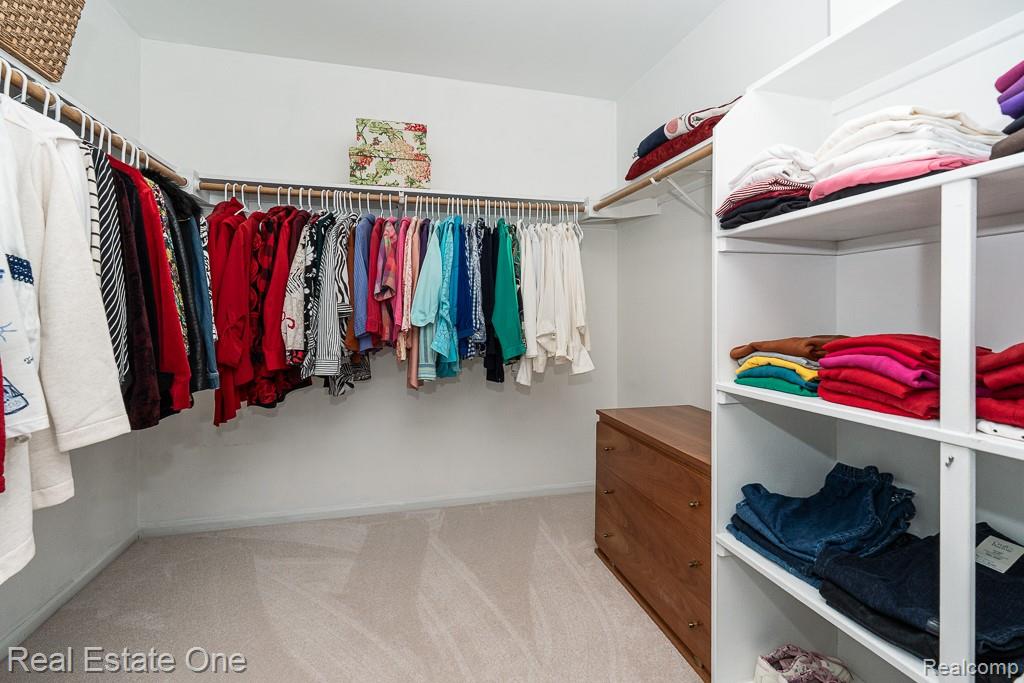 5936 Creekside Drive Unit: 87