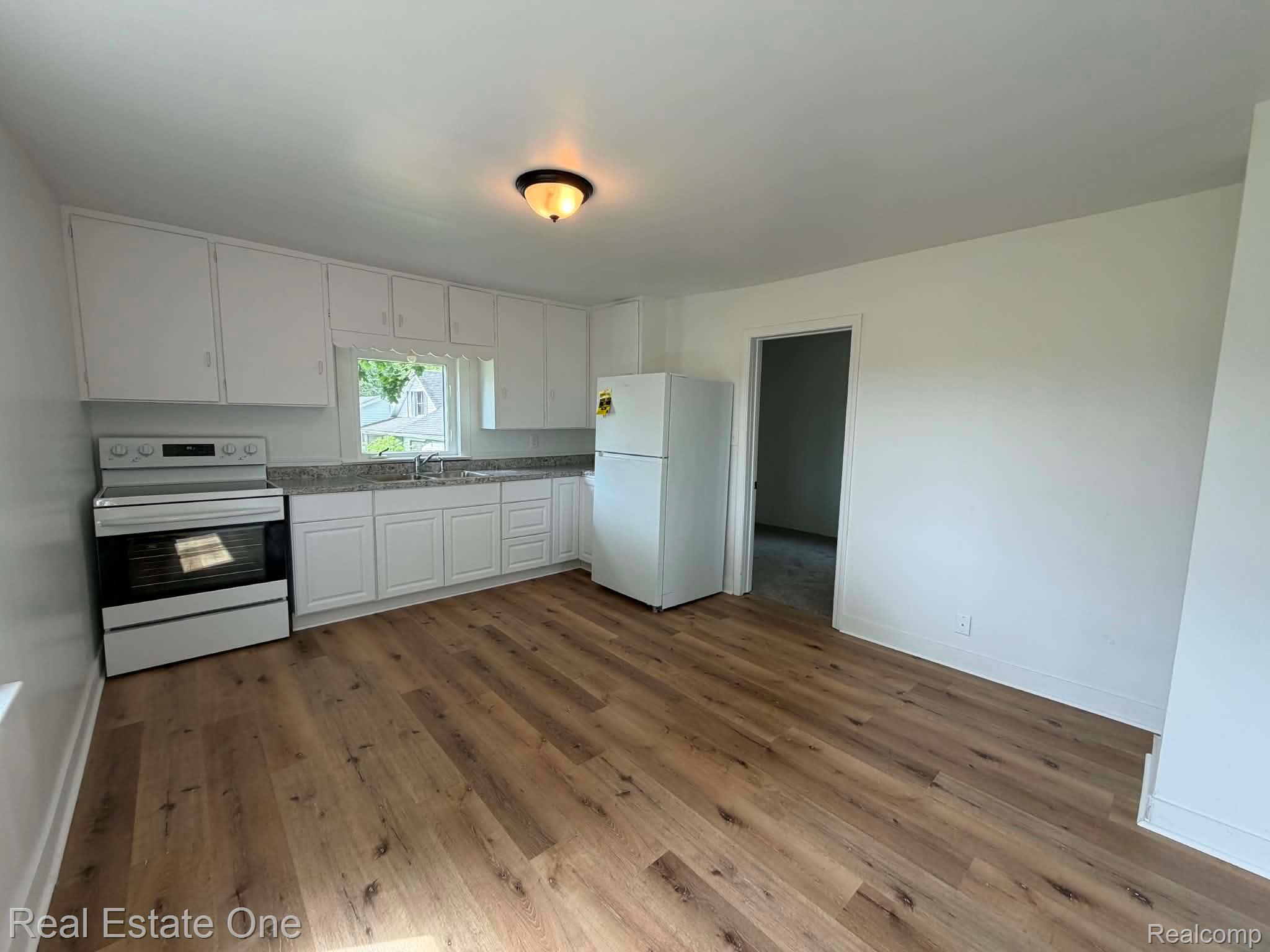 3585 Marcus Street