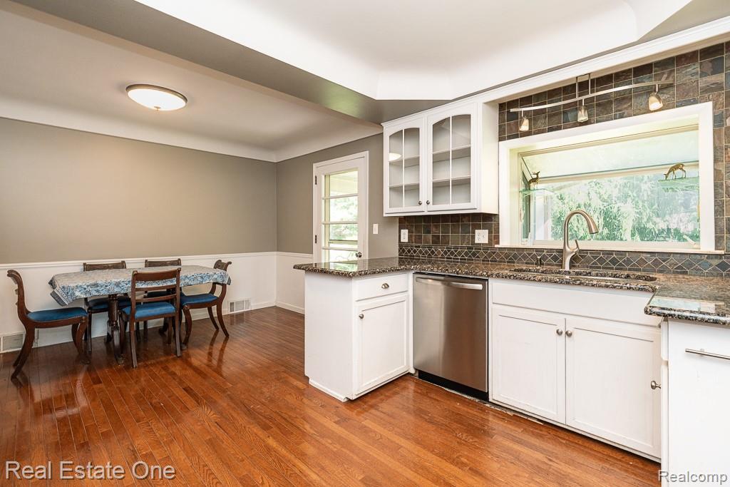 5055 Eastbrook Court