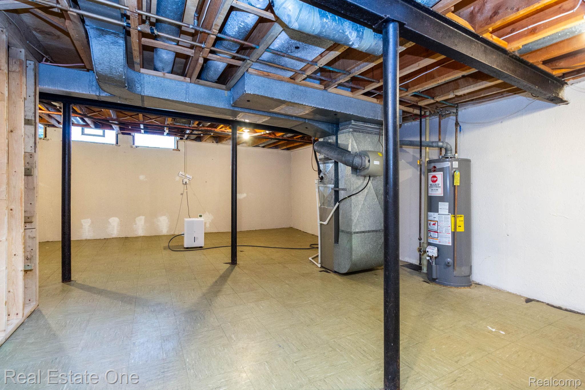 111 MANOR Way