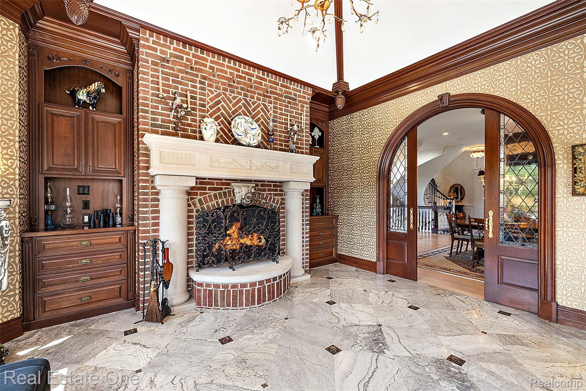 5250 Orchard Ridge Drive