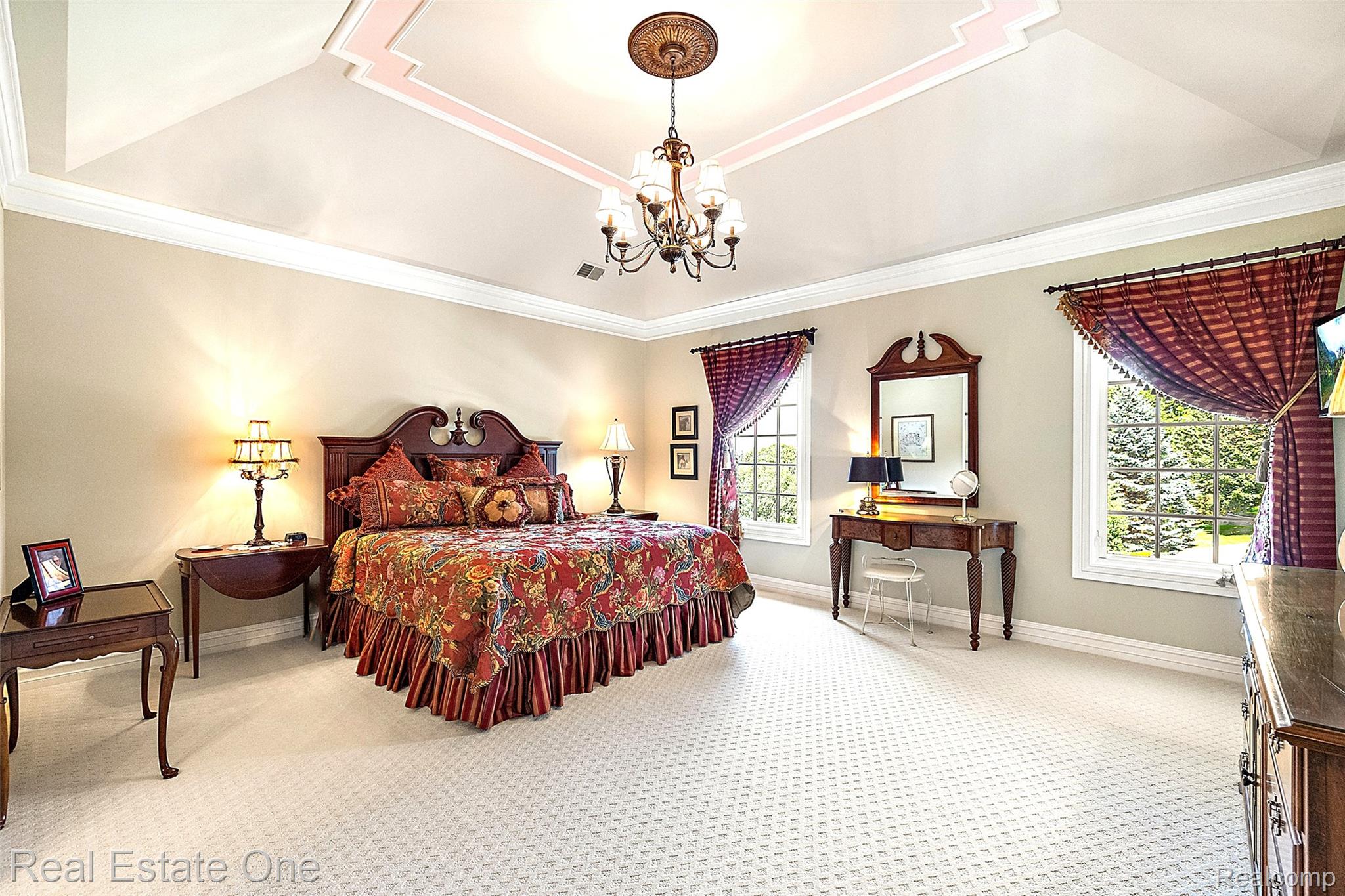5250 Orchard Ridge Drive