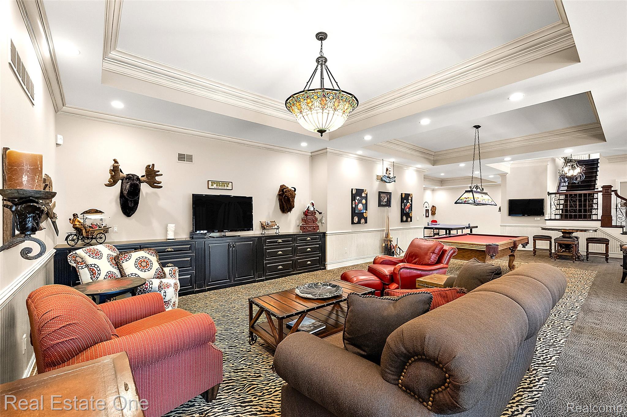 5250 Orchard Ridge Drive