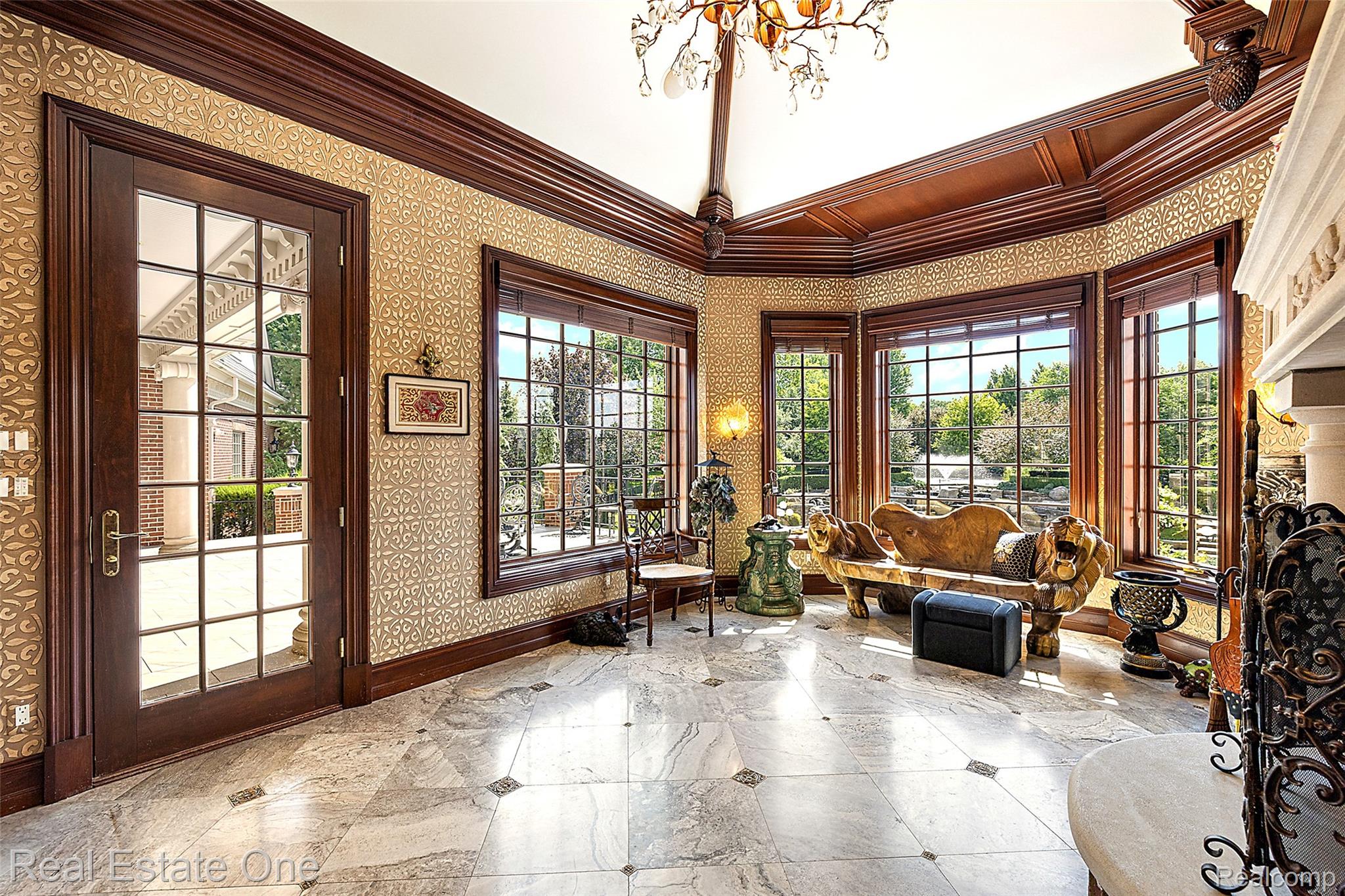 5250 Orchard Ridge Drive
