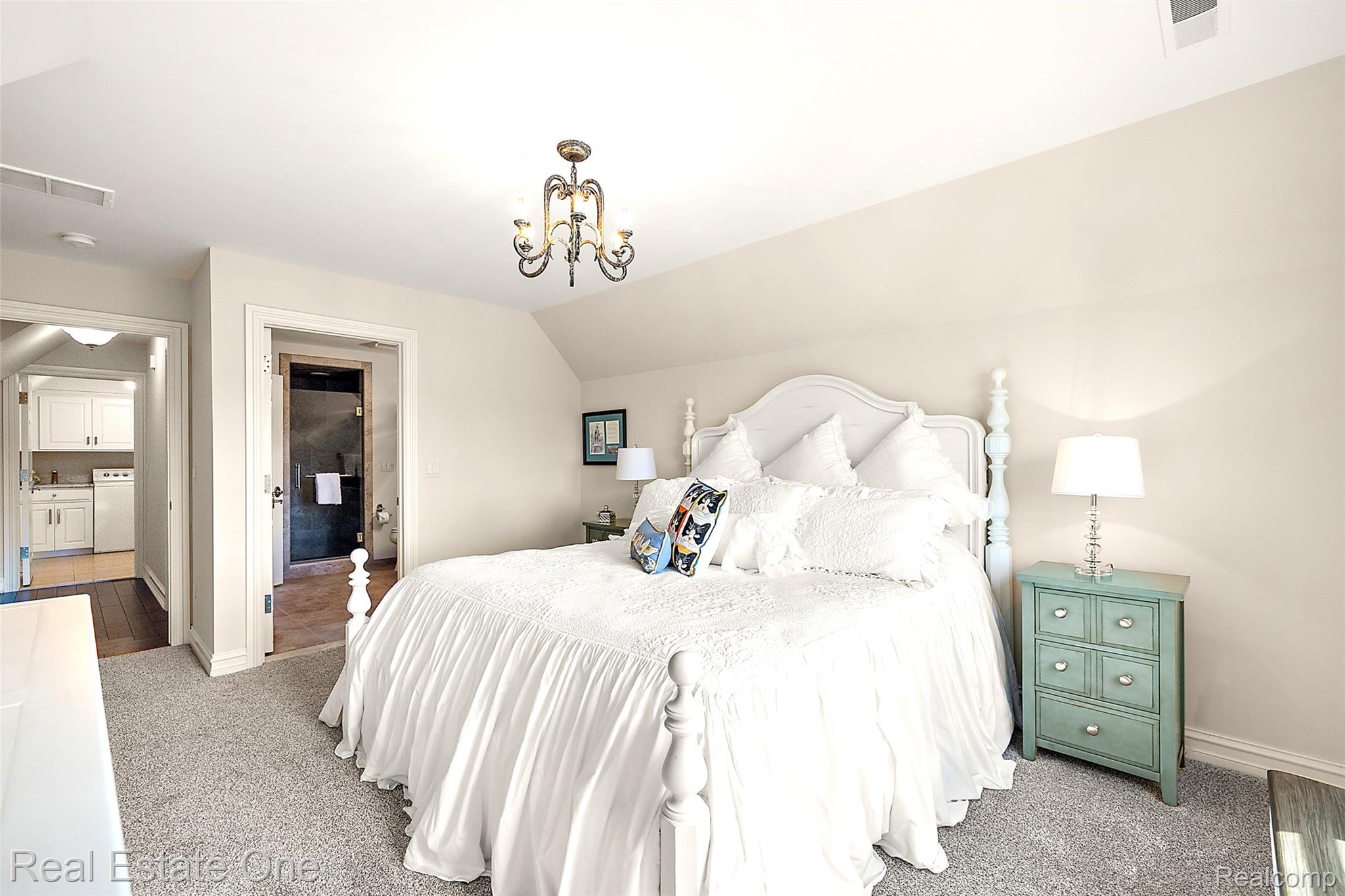 5250 Orchard Ridge Drive